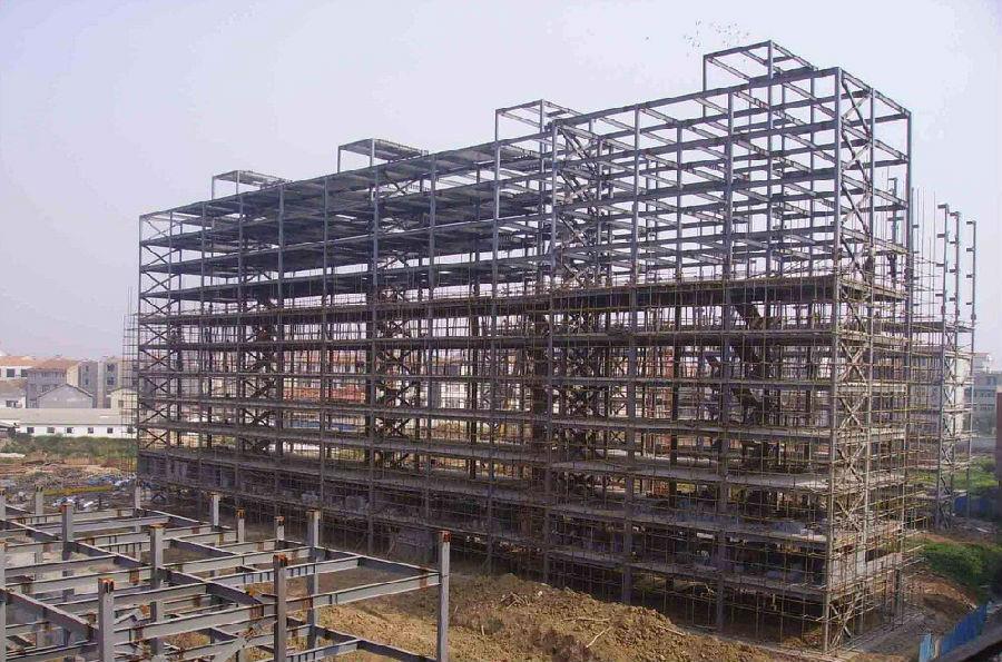 都匀高层钢结构的支撑布置与构造应该符合哪些要求